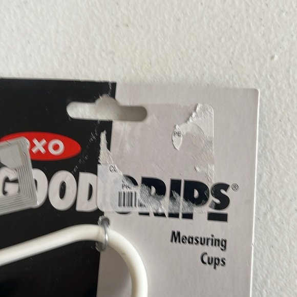 Measuring cups - Picture 2 of 2